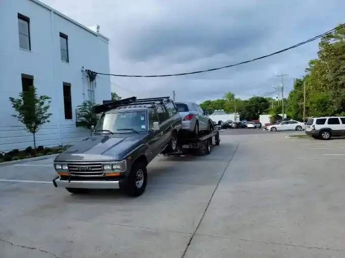 Classic 4x4 towed in Nashville, Tennessee