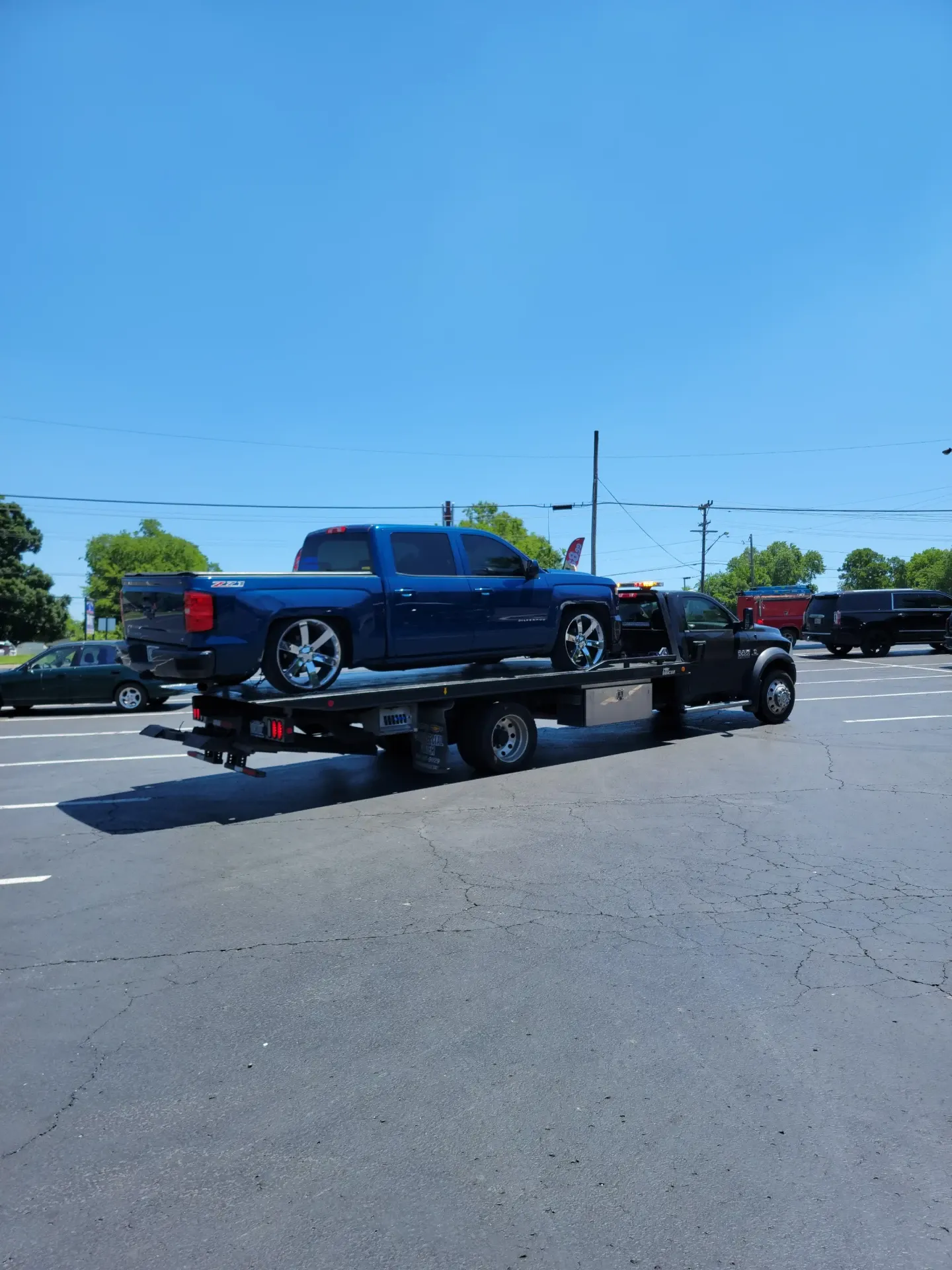 Chevy Silverado Z71 loaded on a flatbed in Nashville, TN